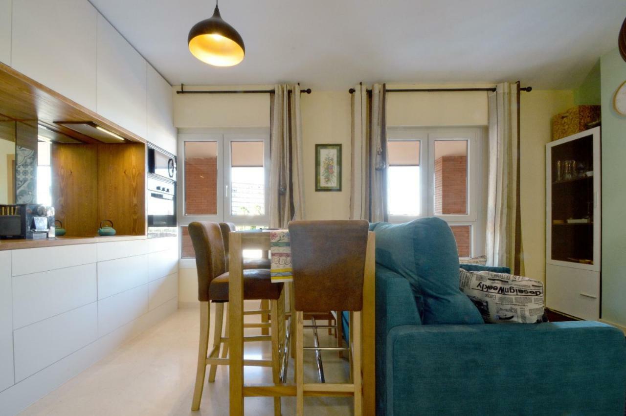 Moderno Apartamento Frente A La Playa Y El Centro Apartment อัลเมรีอา ภายนอก รูปภาพ